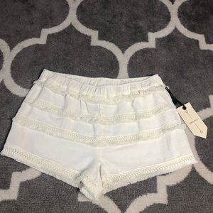 Banjara White Shorts Womens Large Fringe 100 Percent Cotton NWT